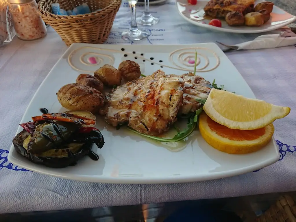 Menu_Fantasea Bar Restaurant_Ágios Stéfanos_image_1