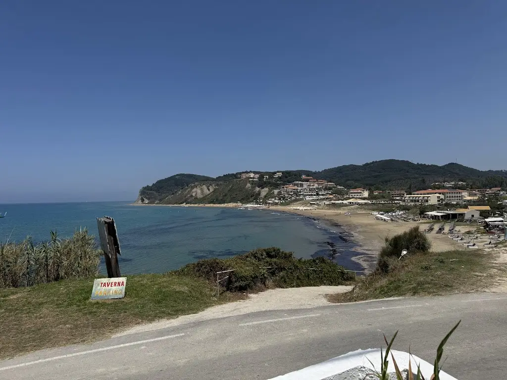 Andrew Morris_Fantasea Bar Restaurant_Ágios Stéfanos_review