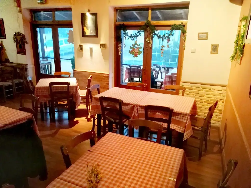 Ο Μίλτος Restaurant in Varnávas
