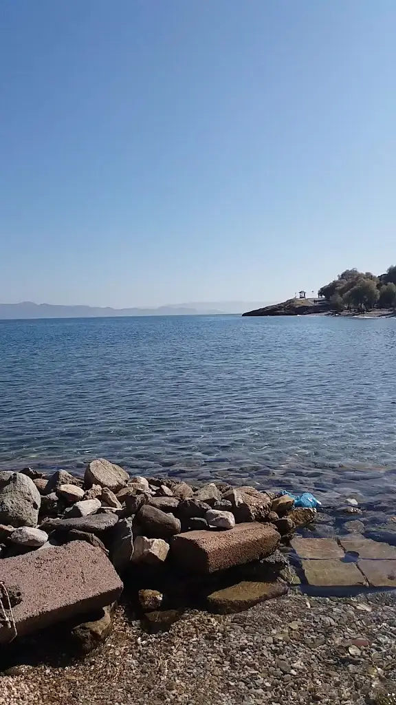 In the Wave_Varnávas_slider_image_2