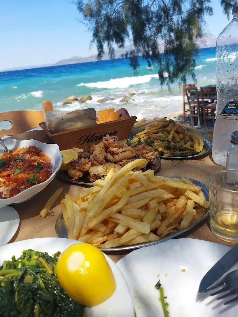 Ψαροταβερνα Το Ξυλινο, Ψησταρια Μπαρμπα Θανασης_Varnávas_slider_image_2