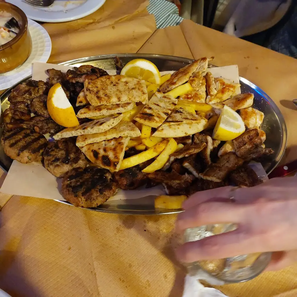 Menu_The Grilli's Koutouki_Távros_image_6