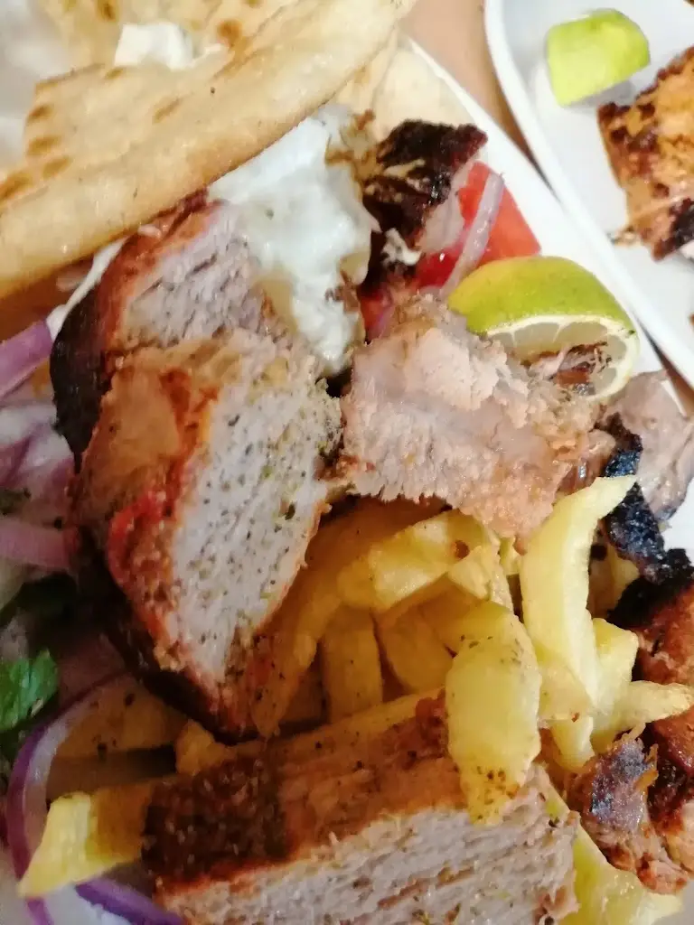 Menu_Μπελλίσσιμο_Távros_image_9