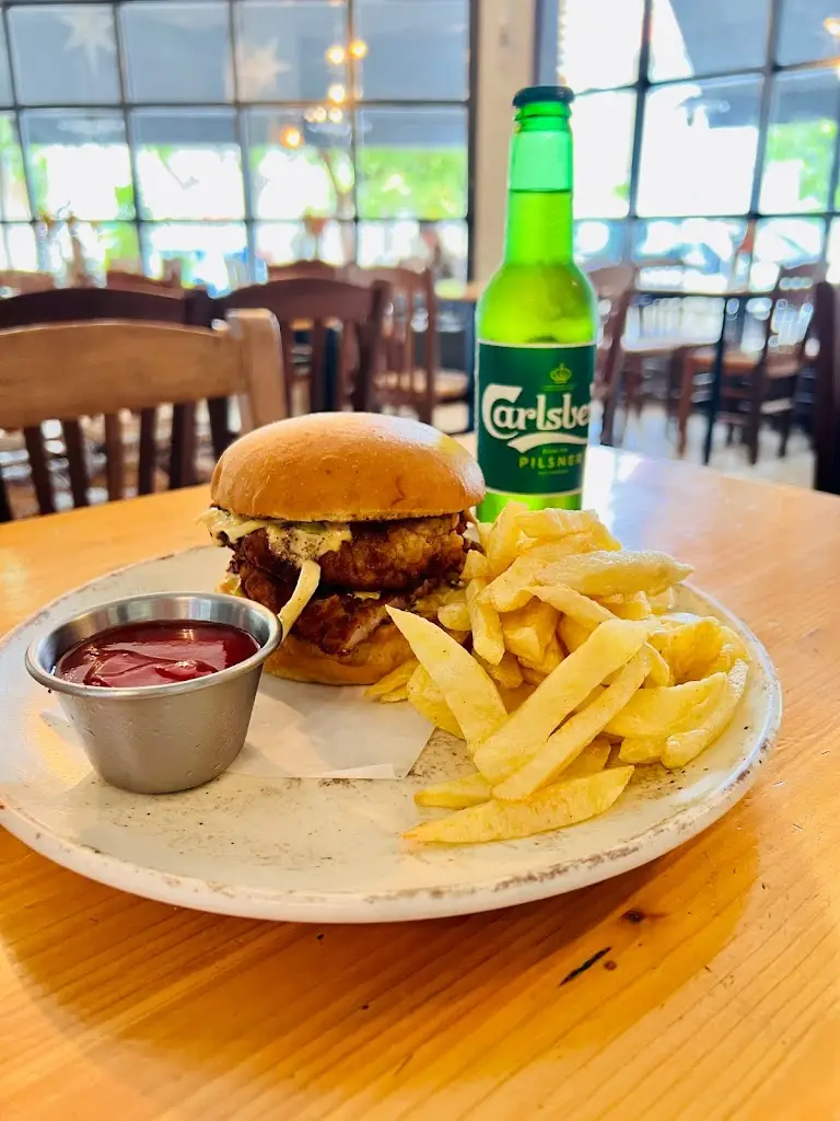 O Podilatos_Távros_slider_image_2