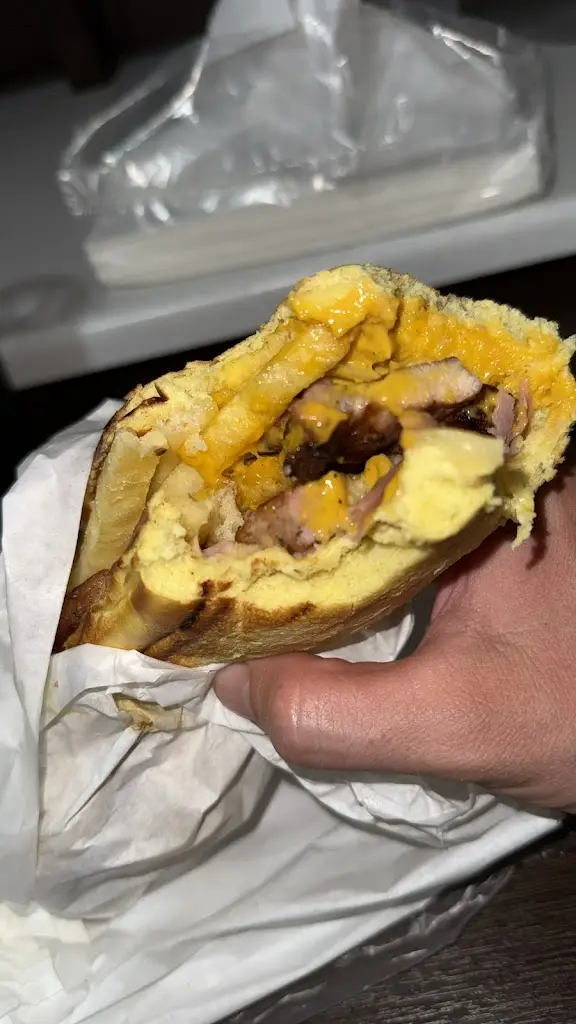 Stef Tsogias_The Coach - Street Sandwich_Távros_Bewertung