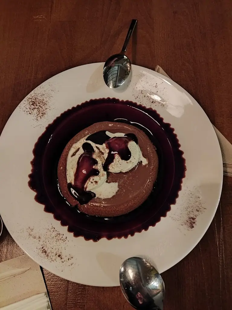 Christina Moysiadou_M project_Távros_reseña