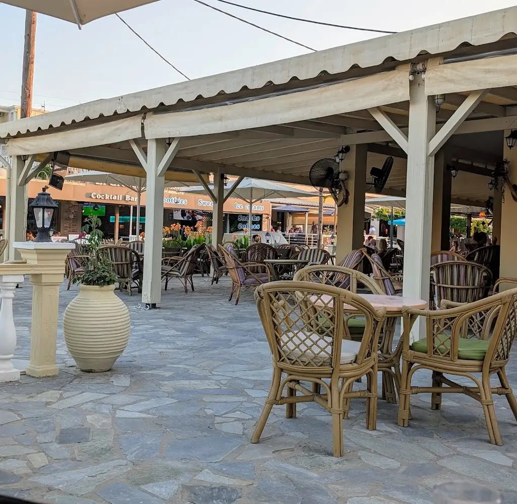 Silver Star_Ágios Stéfanos_slider_image_3