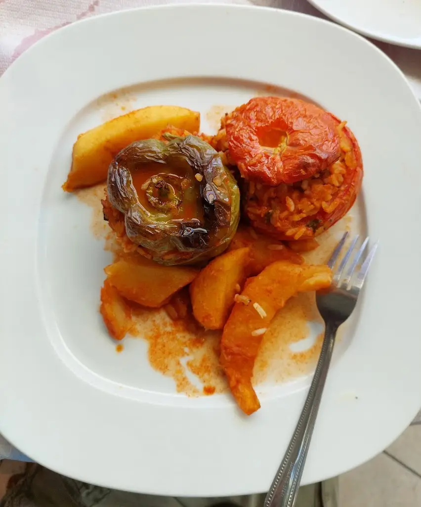 Menü_Kostis souvlaki_Távros_Bild_5