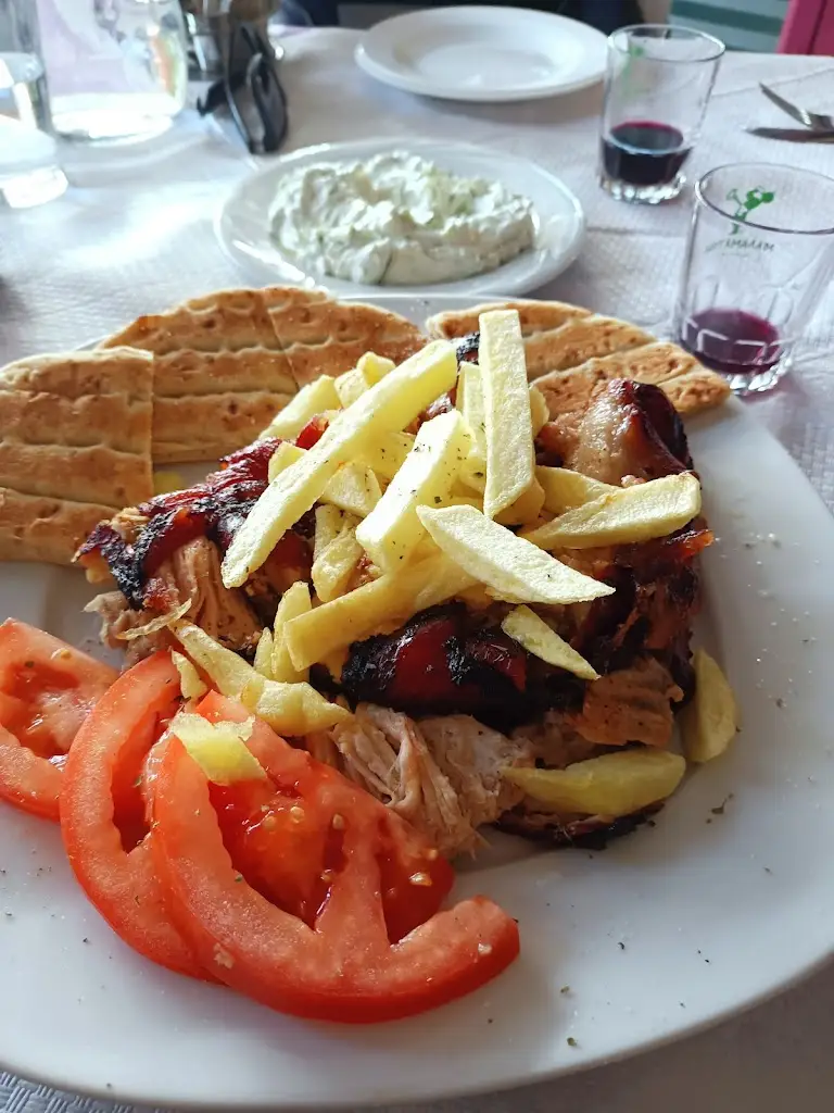 Menü_Kostis souvlaki_Távros_Bild_8