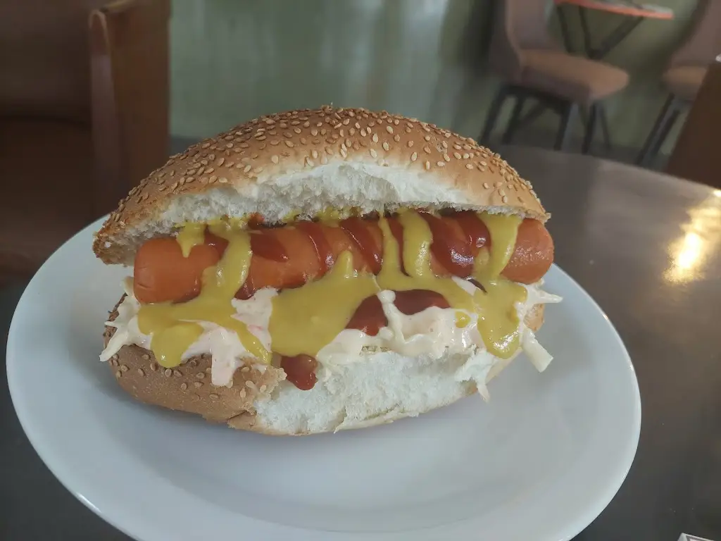 Menü_Lemourios cafe bistro_Távros_Bild_8