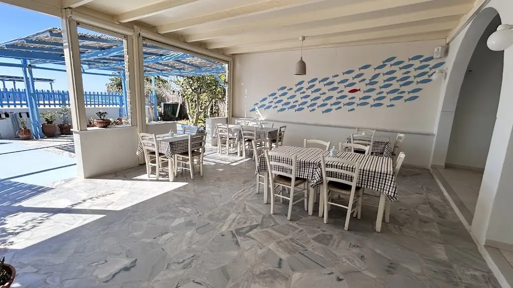 To Psaraki Restaurant in Vlycháda