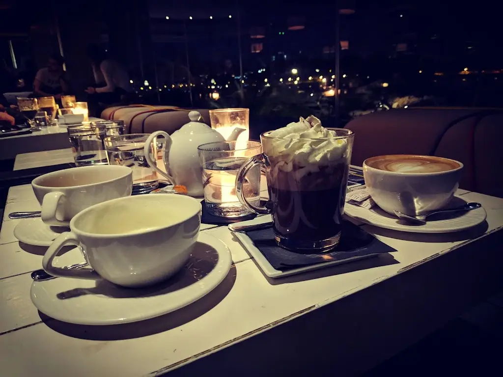 Menü_Moorings_Vouliagméni_Bild_7