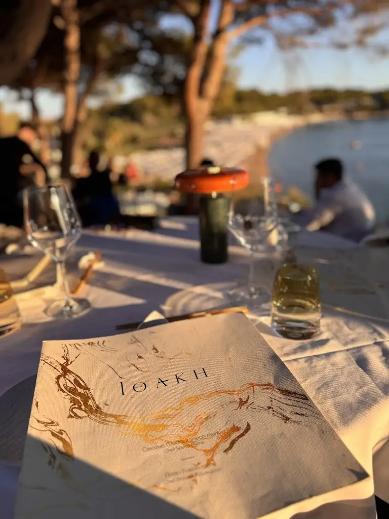 Evgeny Terziyski_Ithaki restaurant_Vouliagméni_avis