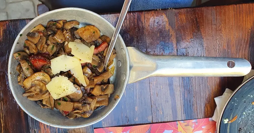 Menü_Βύρωνος Πολιτεία_Výronas_Bild_8