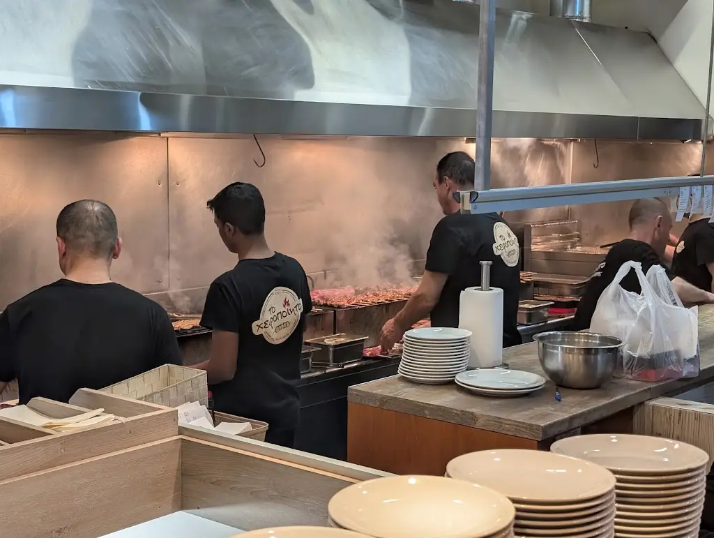 Kyras Sunghuttee_The Handmade souvlaki Ascension_Vrilissia_review