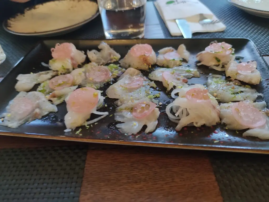 Menü_Revellers' Row_Vrilissia_Bild_8