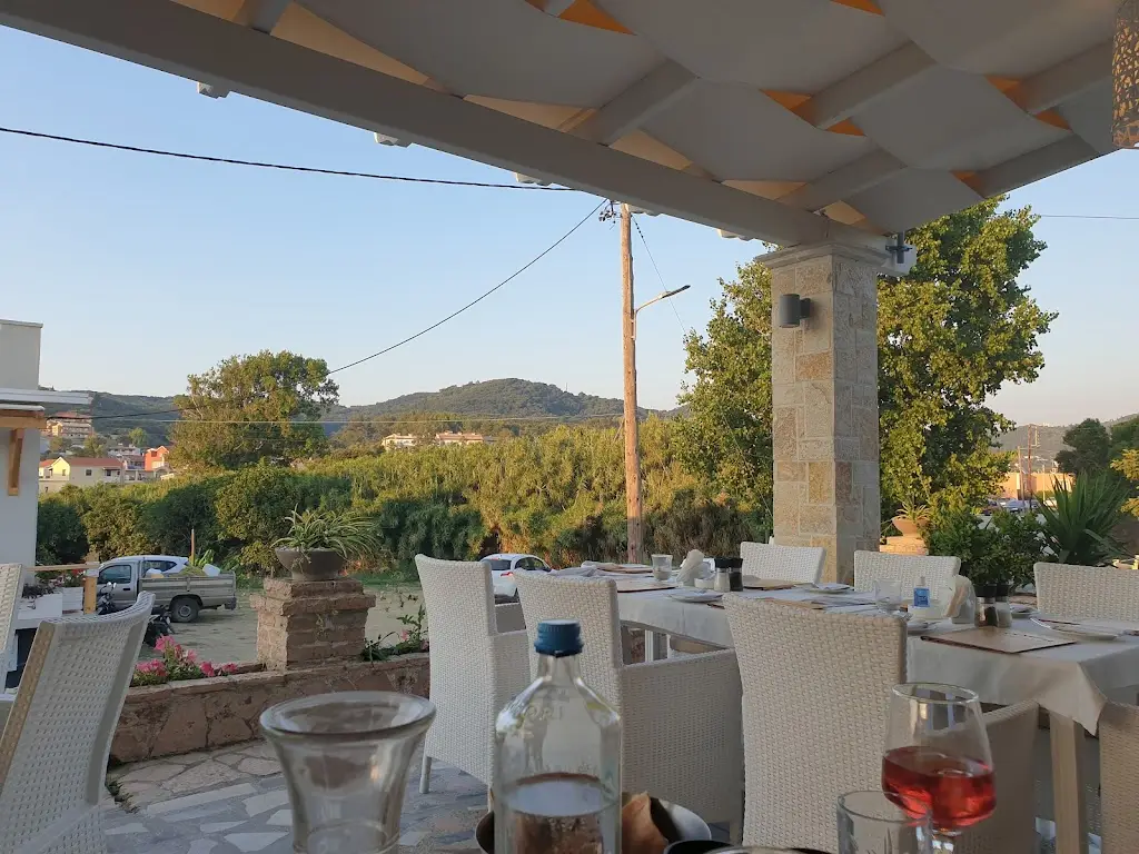 OLYMPIA FAMILY_Ágios Stéfanos_slider_image_1