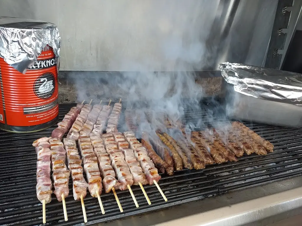 Menu_Ο Νικόλας με τη σάλτσα_Zefyri_image_9