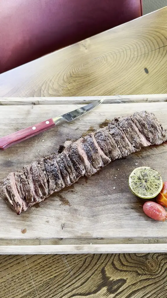 Flame Restaurant_Voúla_slider_image_2