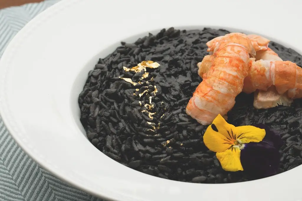 Family Cafe Bar Restaurant_Voúla_slider_image_3