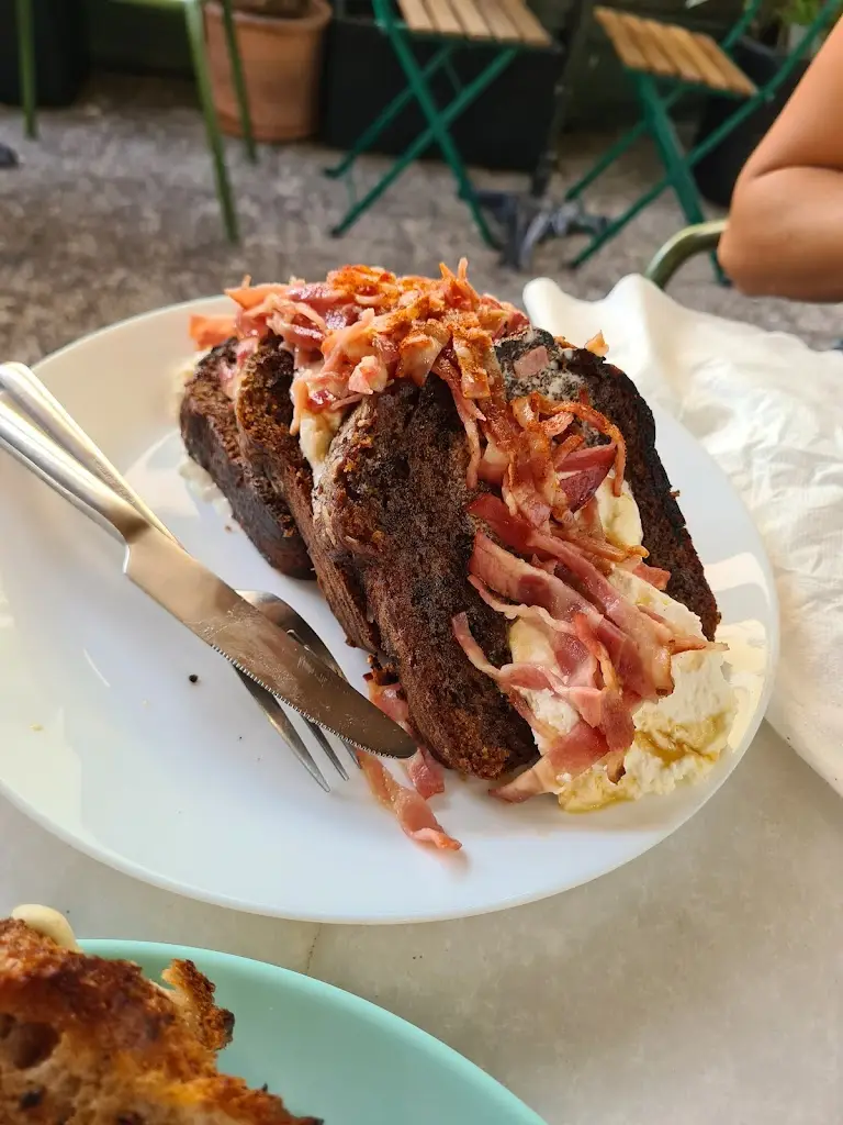 Menu_όβεν_Voúla_image_7