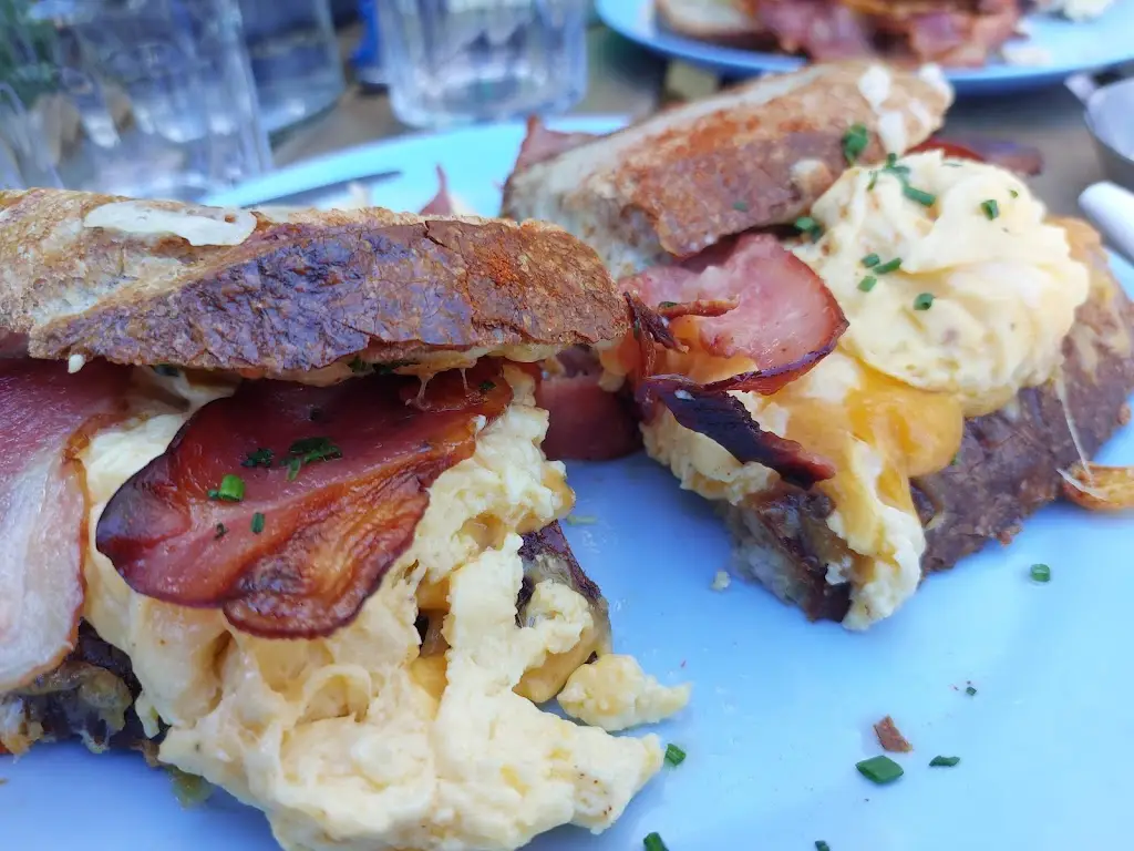 Menu_όβεν_Voúla_image_9