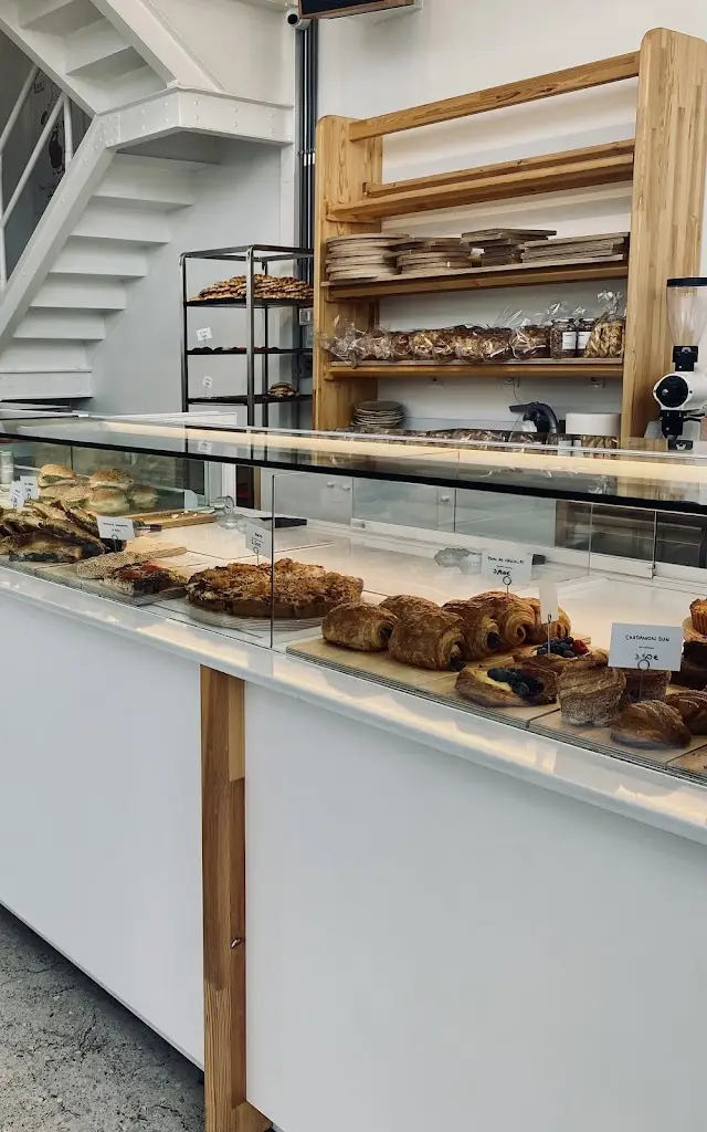 όβεν_Voúla_slider_image_2