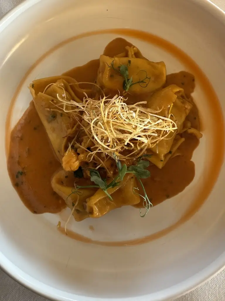 strelaki_Barbarossa Athens_Voúla_reseña