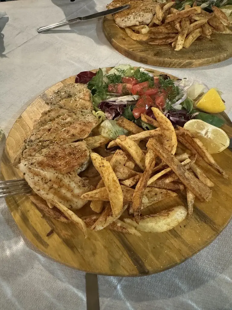 beata kwiecien_ANESIS_Voúla_review