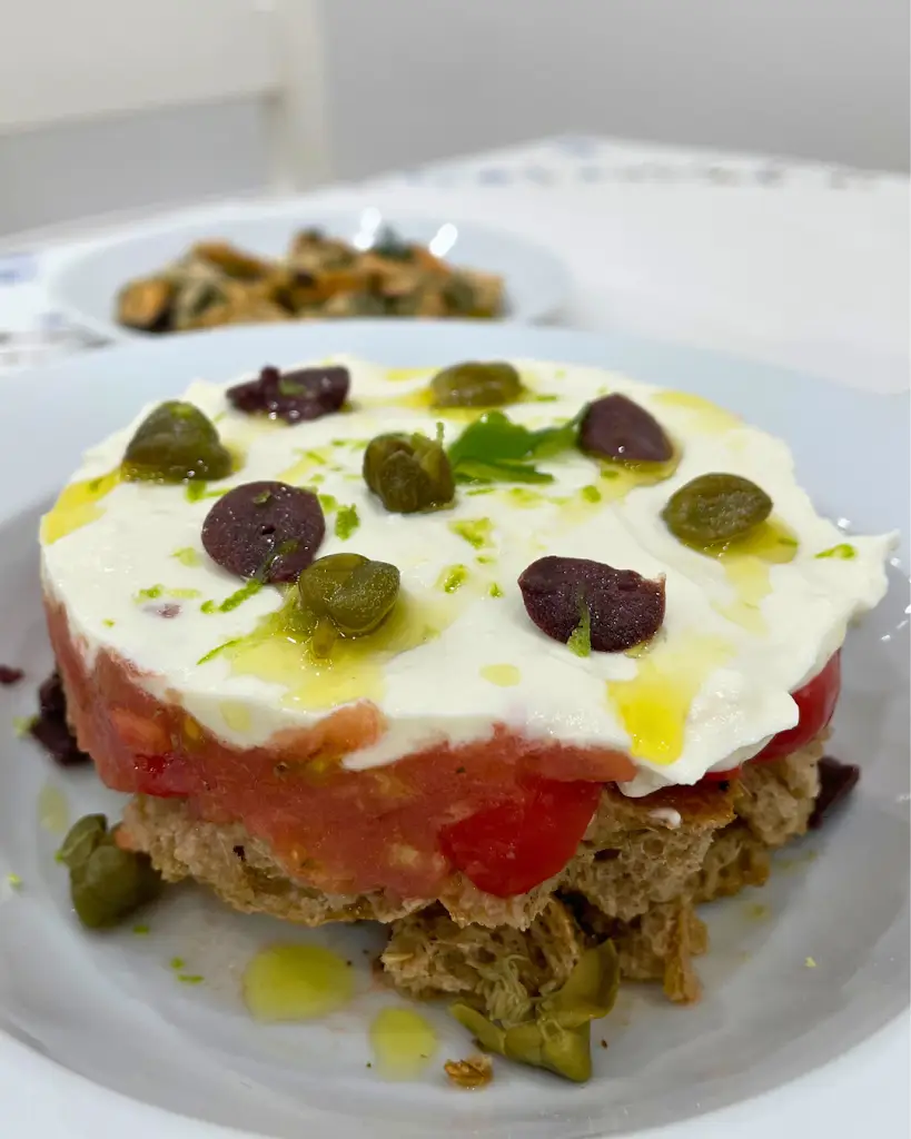 Το Βουλιώτικο Μεζεδοπωλείο_Voúla_slider_image_3