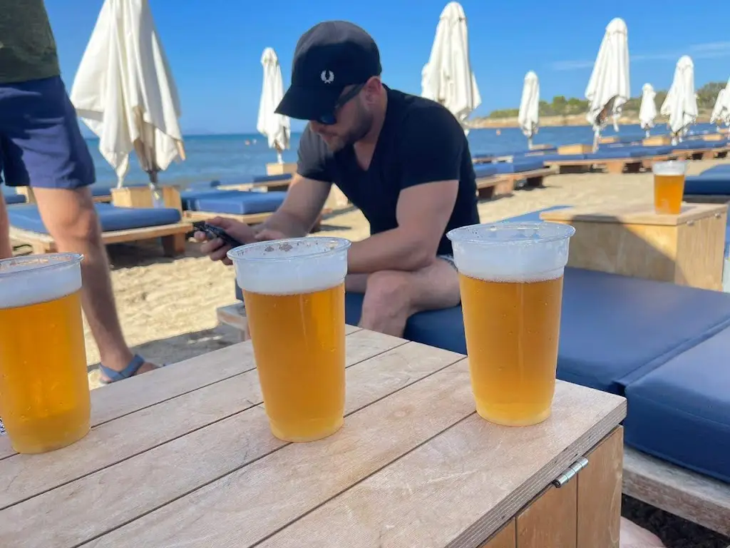 Menü_DOT Beach Vibes_Voúla_Bild_7