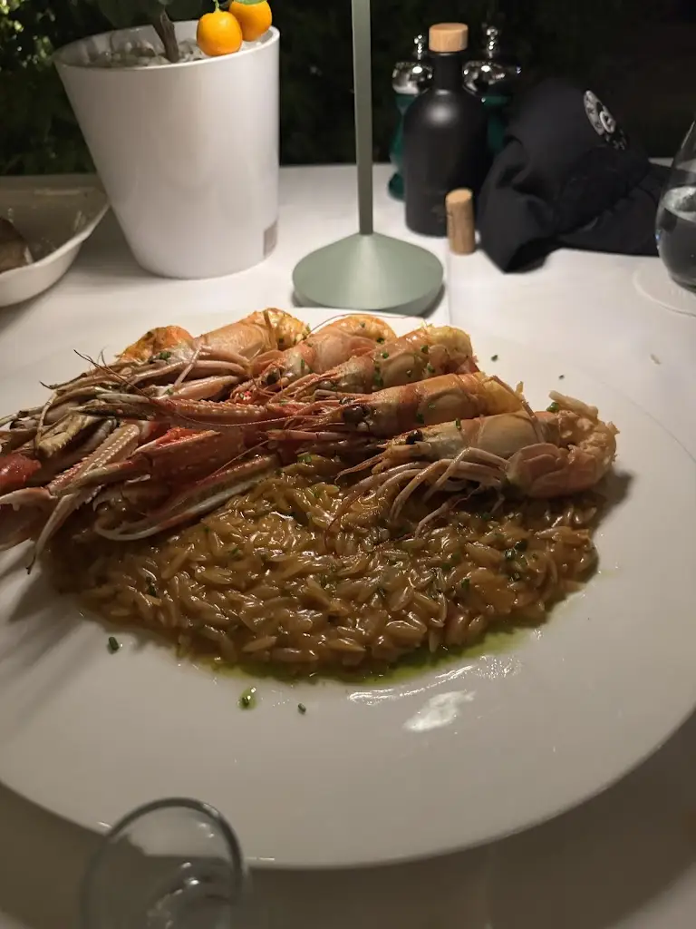 Sylvia Lans_Sea Satin Athens Riviera_Voúla_avis