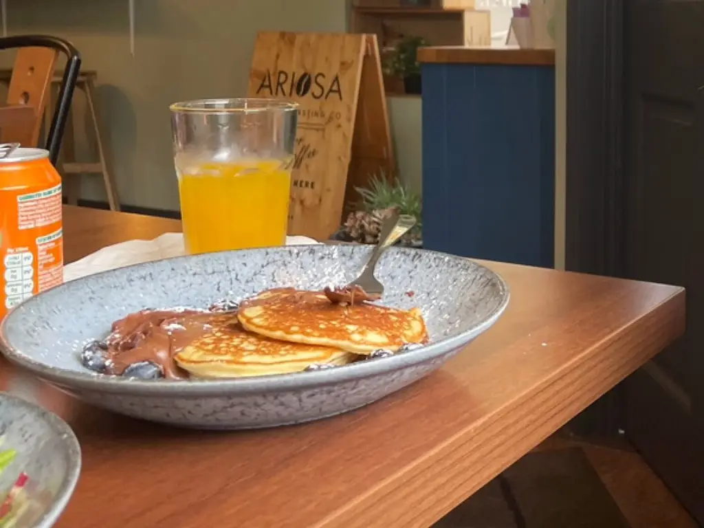 Laura Jane Johanna_Cafe Twenty Twenty_Dunleer_review