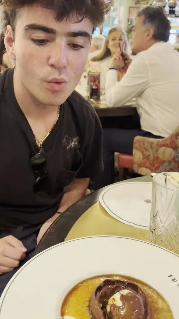 The Ivy House Bar & Restaurant_Drumcondra_slider_image_2