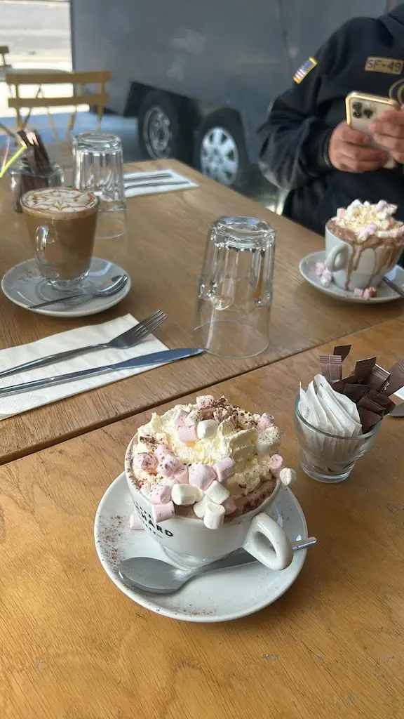 Ketty Oliveira_Le Petit Breton Artisan Crêperie_Drumcondra_review