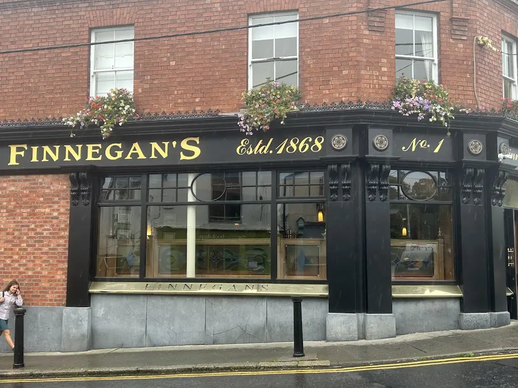 Finnegan's of Dalkey_Dalkey_slider_image_3