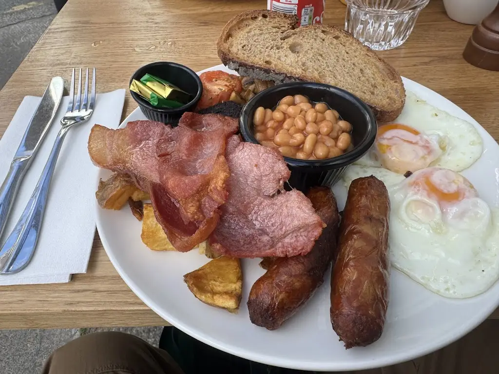 Cornernote_Dalkey_slider_image_3