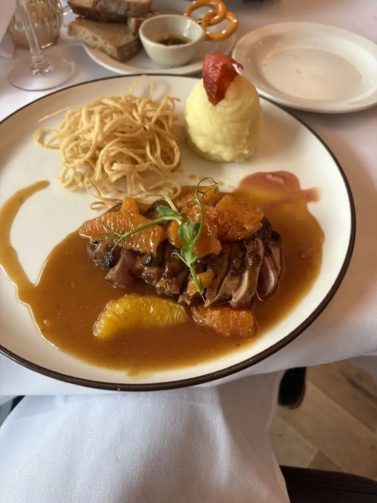 Avril Verdon_Bella Cucina_Dalkey_review