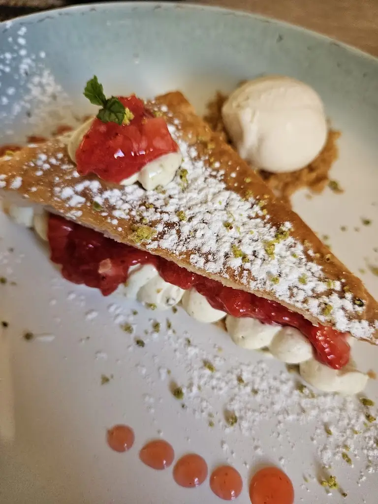 Drei Rodriguez_The Courthouse Restaurant_Kinlough_review