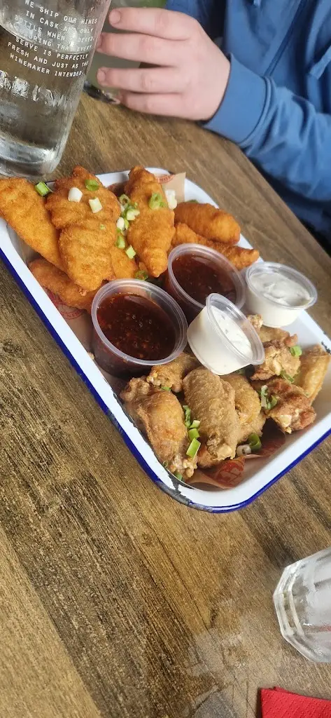 Menu_Smokin Bones Swords Travelodge_Fingal County_image_8