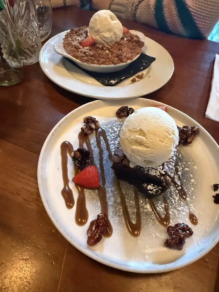 Yan Zhou_The Gables Foxrock_Foxrock_review