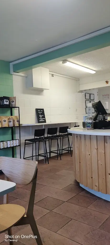 Devangi Dave_Devour Kinlough_Kinlough_review