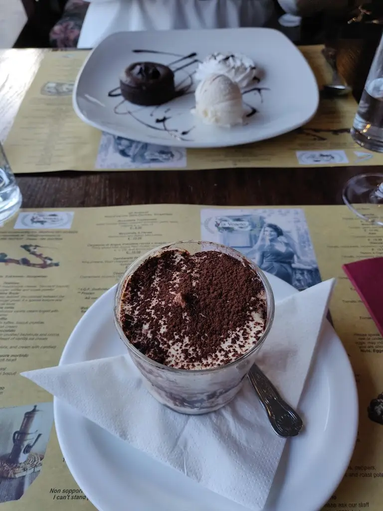 Menu_Via Veneto_Enniscorthy_image_5