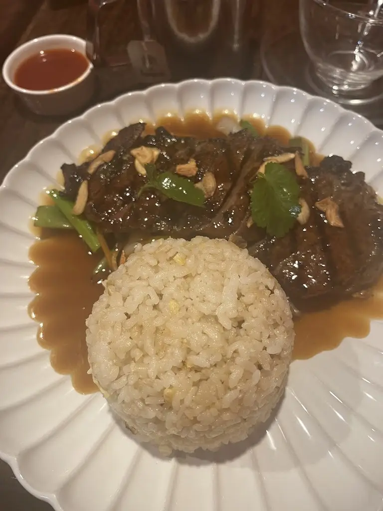 Khaulah Nubla_Ai by Ahmad_Enniscorthy_review