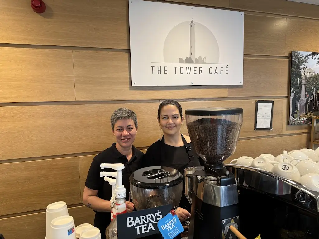 Richard Bradford_The Tower Cafe_Glasnevin_recensione