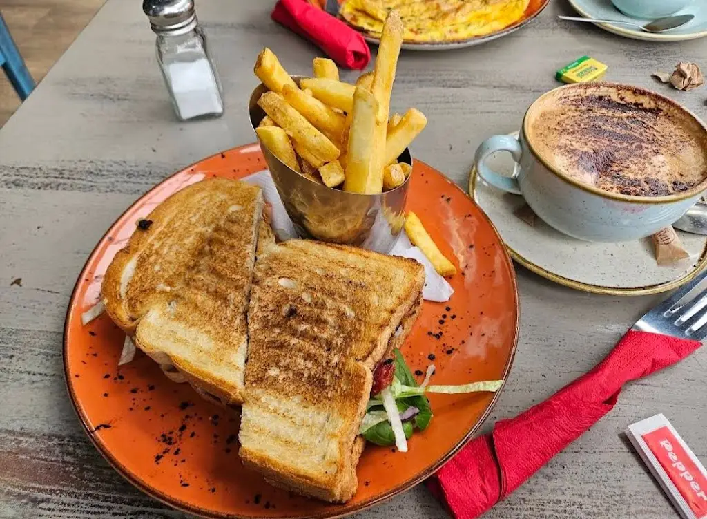 Food Junction_Finglas_slider_image_3