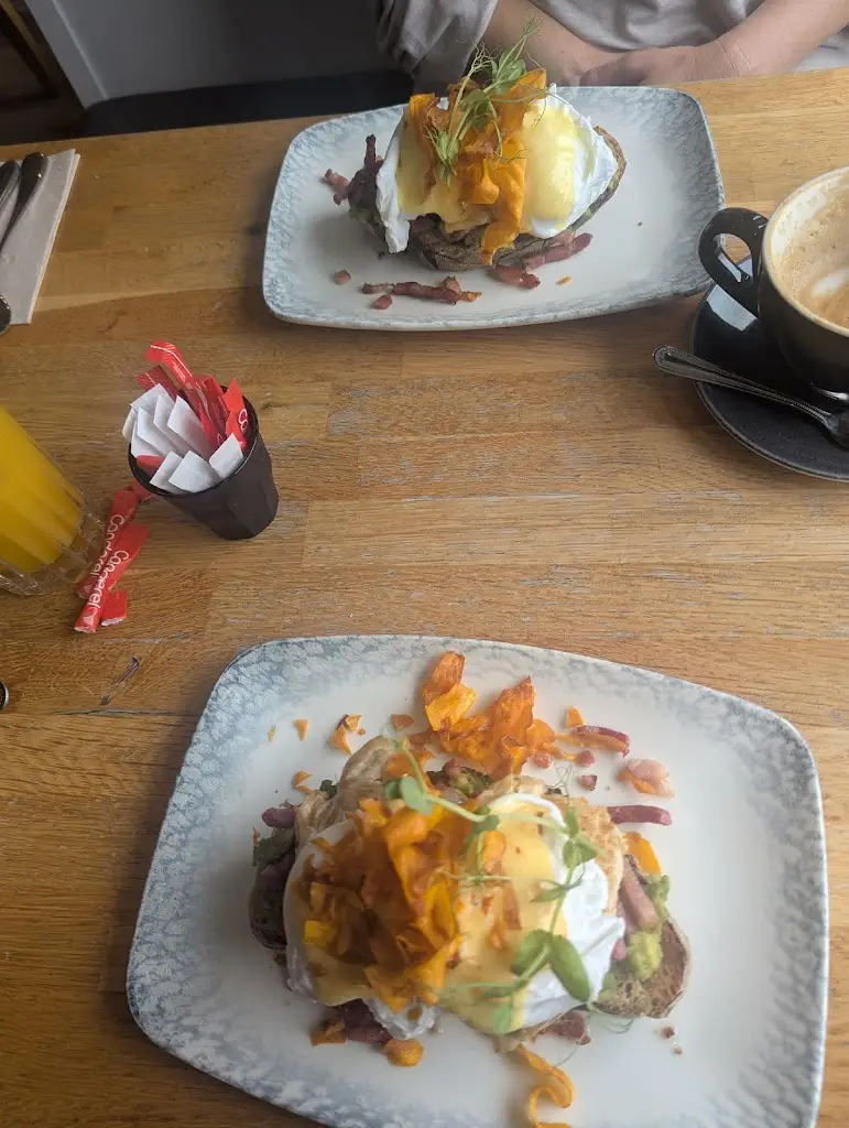 Rey Perez_Caldwell's Coffee House Dunboyne_Dunboyne_review
