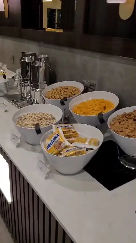 J J_The Ivy Restaurant_Dunboyne_review