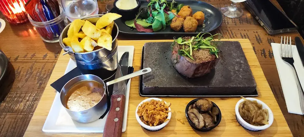 Menu_Hatchet Inn_Dunboyne_image_7