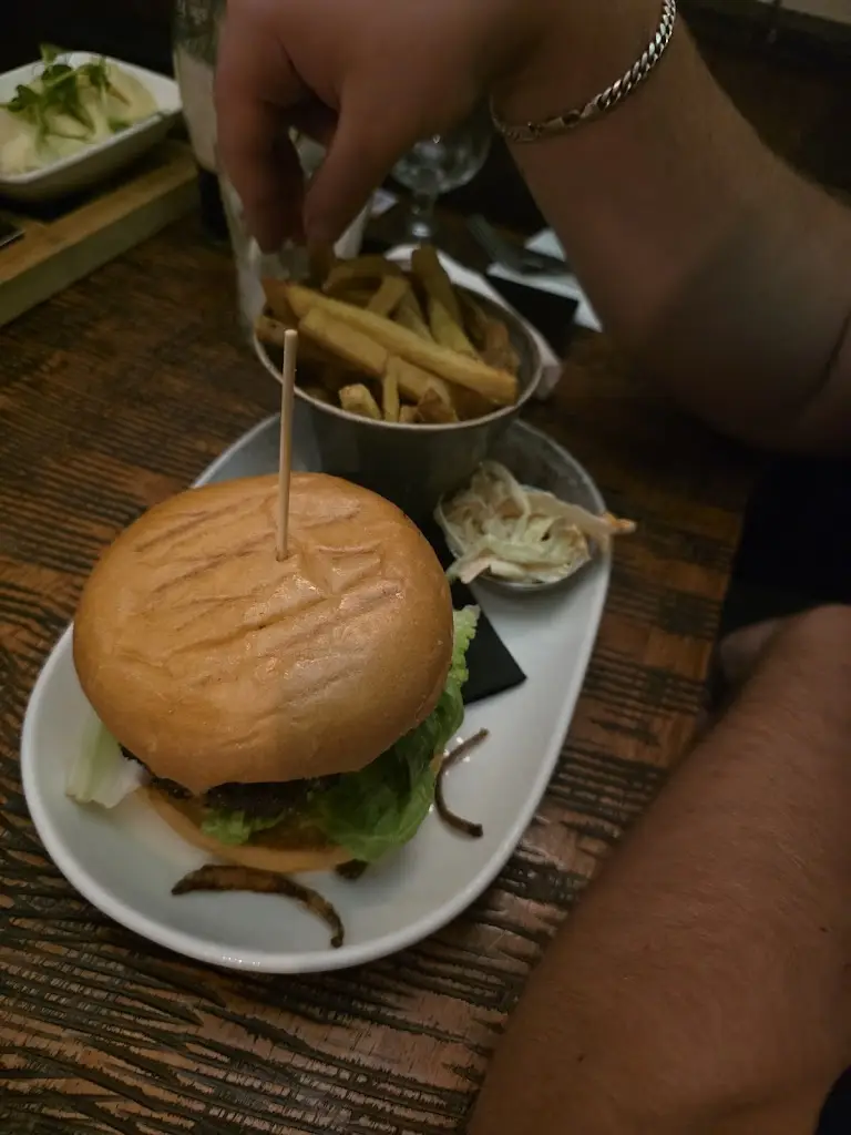 Mihai Bodaci_Hatchet Inn_Dunboyne_review